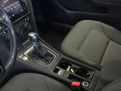 2019 Volkswagen e-Golf SE - Photo 23 - Lennox, CA 90304