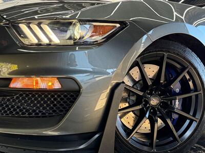 2016 Ford Mustang Shelby GT350   - Photo 39 - Lennox, CA 90304