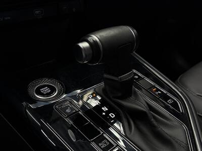 2023 Kia Niro EX - Photo 21 - Lennox, CA 90304