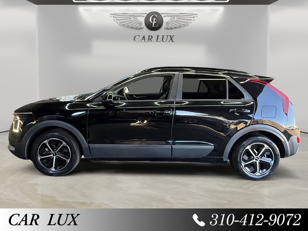 2023 Kia Niro EX - Photo 2 - Lennox, CA 90304