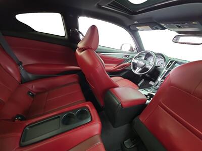 2018 INFINITI Q60 Red Sport 400   - Photo 14 - Lennox, CA 90304