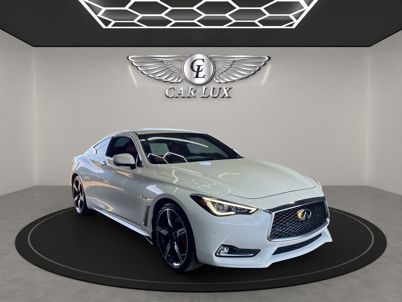 2018 INFINITI Q60 Red Sport 400 - Photo 1 - Lennox, CA 90304
