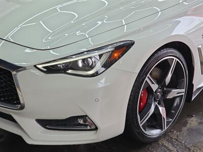 2018 INFINITI Q60 Red Sport 400   - Photo 22 - Lennox, CA 90304