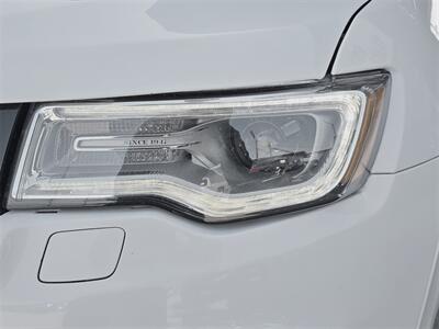 2020 Jeep Grand Cherokee Summit   - Photo 23 - Lennox, CA 90304