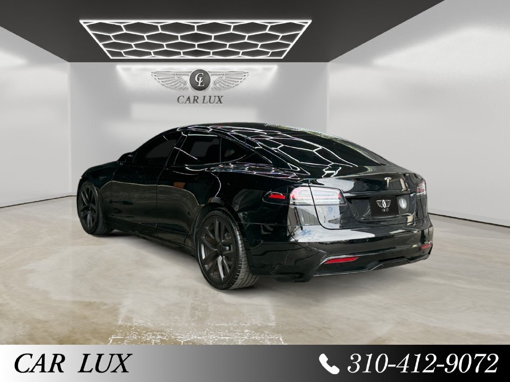 2022 Tesla Model S - Photo 3 - Lennox, CA 90304