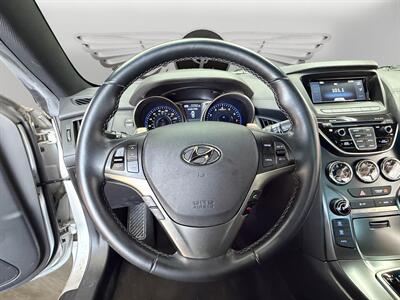 2016 Hyundai Genesis Coupe 3.8 - Photo 12 - Lennox, CA 90304