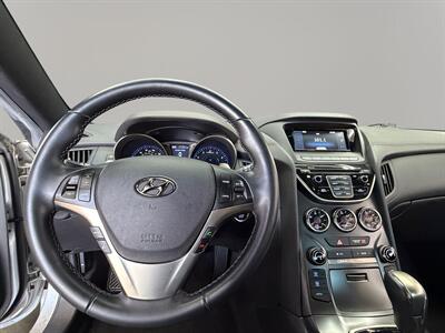 2016 Hyundai Genesis Coupe 3.8 - Photo 10 - Lennox, CA 90304