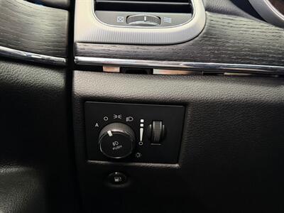 2020 Jeep Grand Cherokee Summit - Photo 18 - Lennox, CA 90304