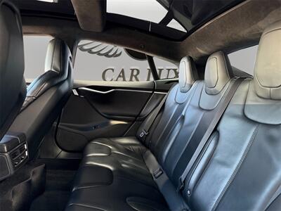 2015 Tesla Model S 70D   - Photo 13 - Lennox, CA 90304