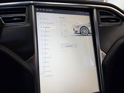 2015 Tesla Model S 70D - Photo 19 - Lennox, CA 90304