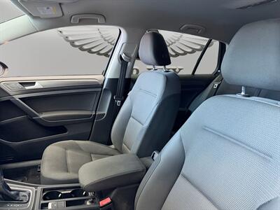 2019 Volkswagen e-Golf SE - Photo 9 - Lennox, CA 90304