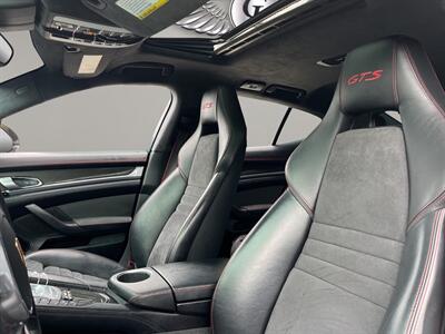 2016 Porsche Panamera GTS   - Photo 8 - Lennox, CA 90304