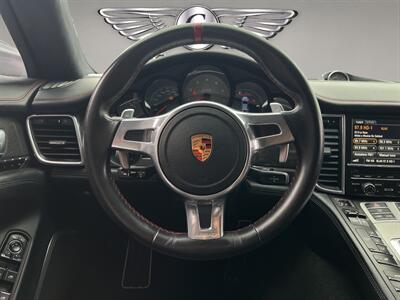 2016 Porsche Panamera GTS   - Photo 9 - Lennox, CA 90304