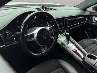 2016 Porsche Panamera GTS   - Photo 17 - Lennox, CA 90304