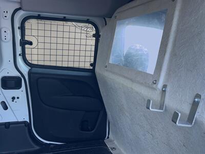 2019 RAM ProMaster City SLT   - Photo 16 - Lennox, CA 90304