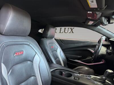 2019 Chevrolet Camaro SS 2SS - Photo 14 - Lennox, CA 90304