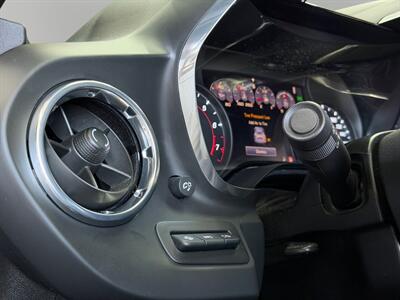 2019 Chevrolet Camaro SS 2SS - Photo 17 - Lennox, CA 90304