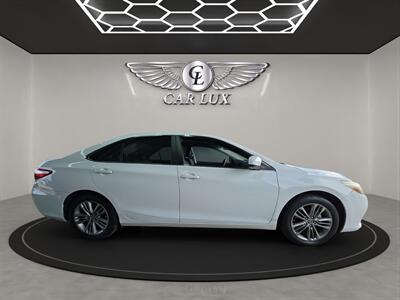 2015 Toyota Camry SE   - Photo 8 - Lennox, CA 90304