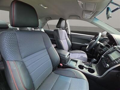 2015 Toyota Camry SE   - Photo 18 - Lennox, CA 90304