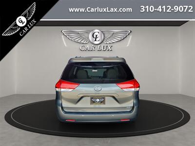 2012 Toyota Sienna XLE 7-Passenger Auto   - Photo 6 - Lennox, CA 90304