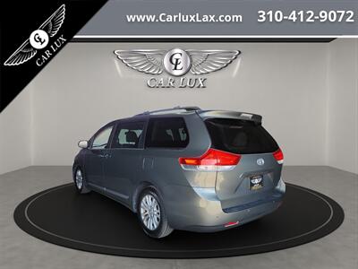 2012 Toyota Sienna XLE 7-Passenger Auto   - Photo 5 - Lennox, CA 90304