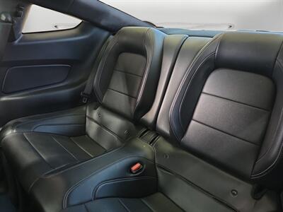 2022 Ford Mustang GT Premium   - Photo 13 - Lennox, CA 90304