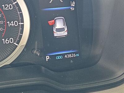 2022 Toyota Corolla Cross LE   - Photo 29 - Lennox, CA 90304