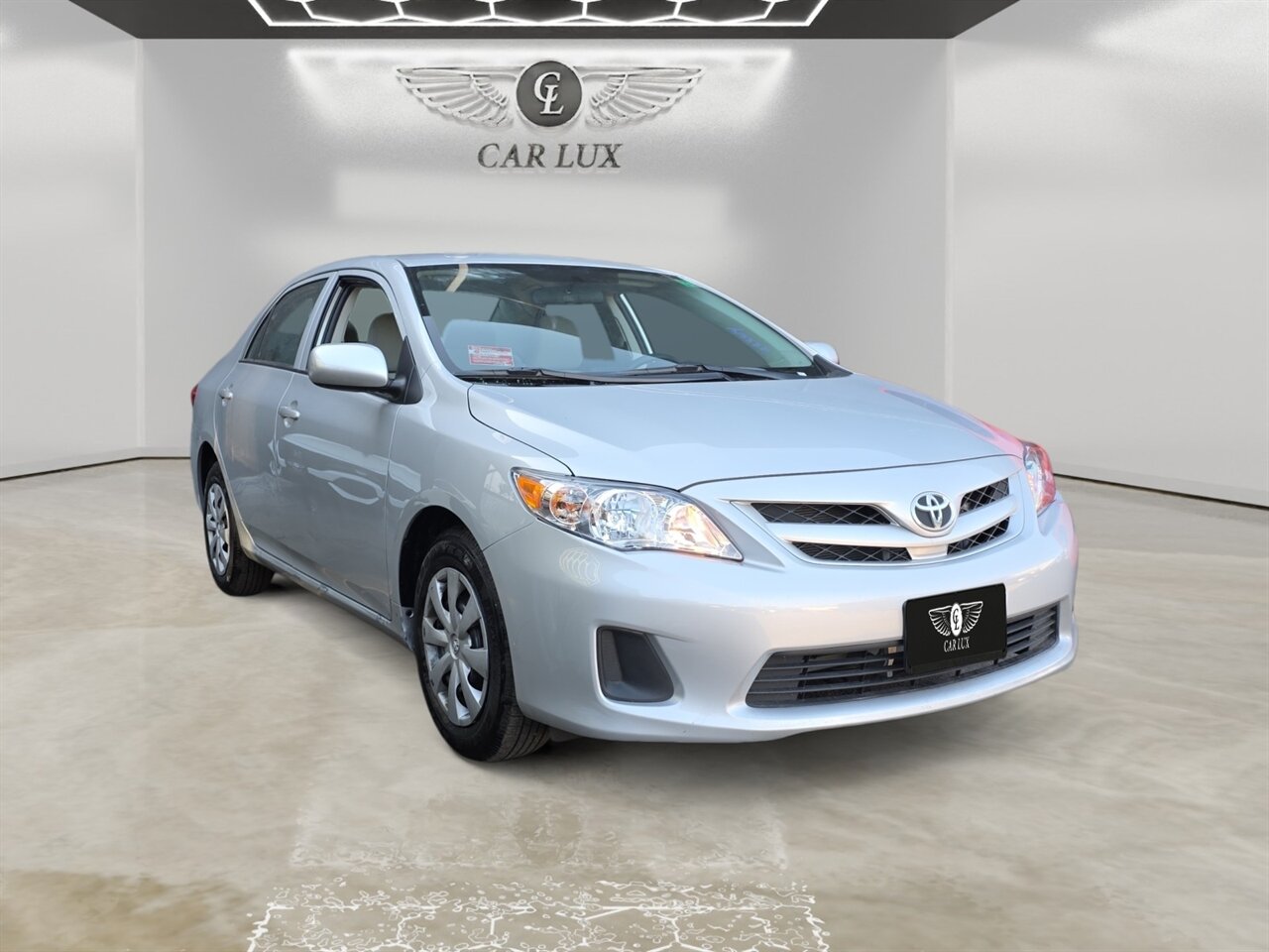 2013 Toyota Corolla L   - Photo 1 - Lennox, CA 90304