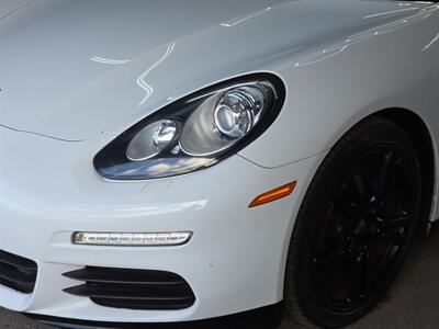 2014 Porsche Panamera 2   - Photo 30 - Lennox, CA 90304