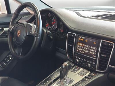 2014 Porsche Panamera 2   - Photo 10 - Lennox, CA 90304