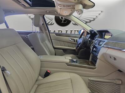 2010 Mercedes-Benz E 550 Base   - Photo 14 - Lennox, CA 90304
