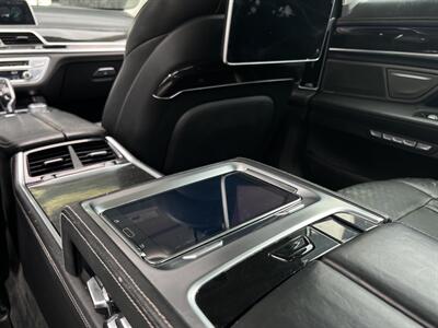 2016 BMW 750i   - Photo 20 - Lennox, CA 90304