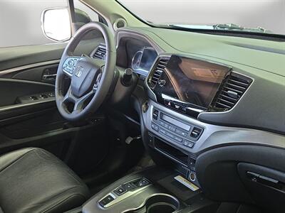 2022 Honda Pilot Special Edition   - Photo 12 - Lennox, CA 90304