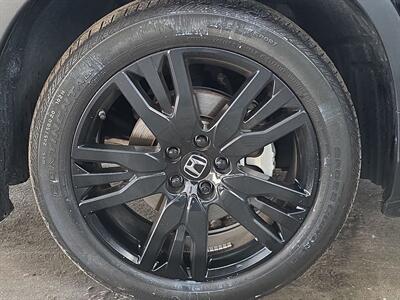 2022 Honda Pilot Special Edition   - Photo 18 - Lennox, CA 90304