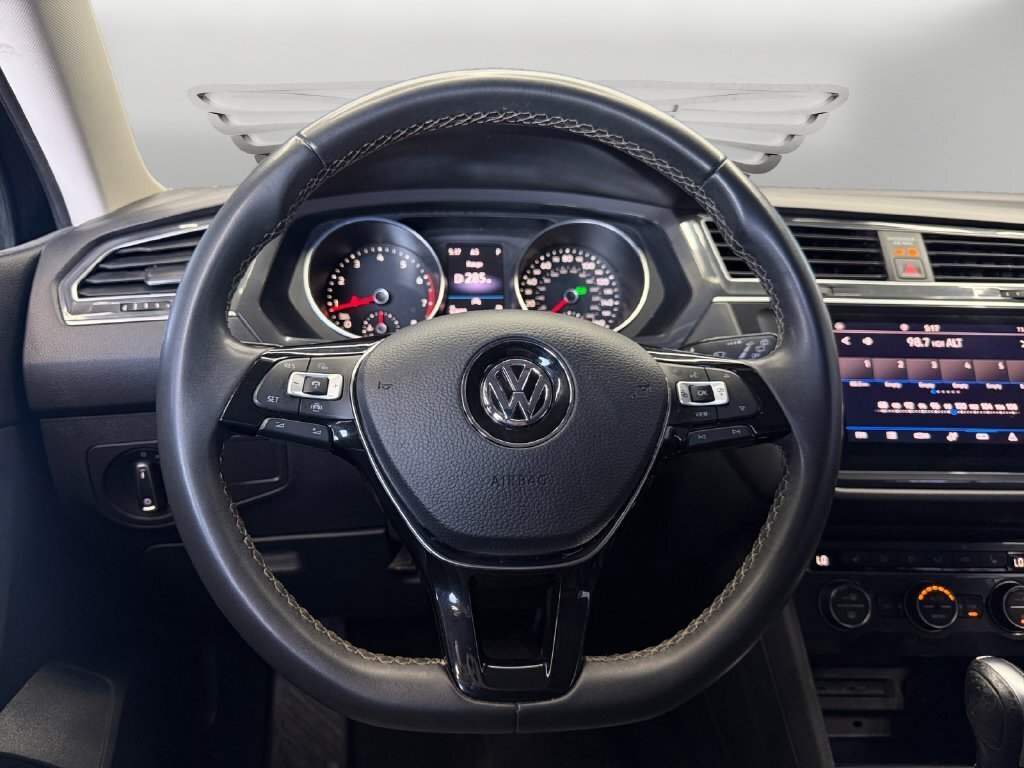 2021 Volkswagen Tiguan 2.0T SE - Photo 12 - Lennox, CA 90304