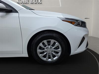 2024 Kia Forte LX   - Photo 19 - Lennox, CA 90304