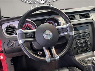 2013 Ford Mustang GT Premium   - Photo 10 - Lennox, CA 90304