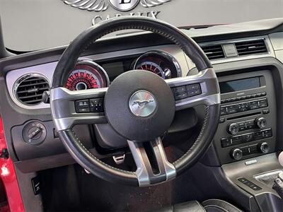2013 Ford Mustang GT Premium   - Photo 10 - Lennox, CA 90304