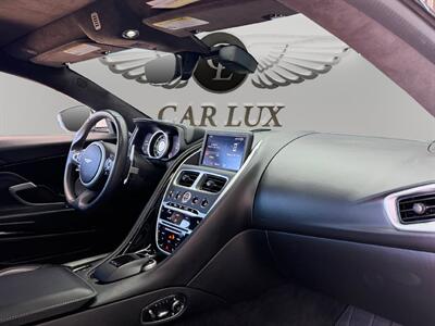 2019 Aston Martin DB11   - Photo 17 - Lennox, CA 90304