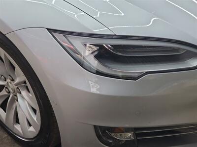 2017 Tesla Model S 75D - Photo 19 - Lennox, CA 90304