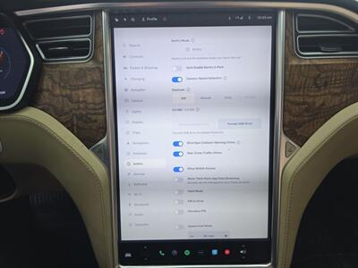 2017 Tesla Model S 75D - Photo 35 - Lennox, CA 90304
