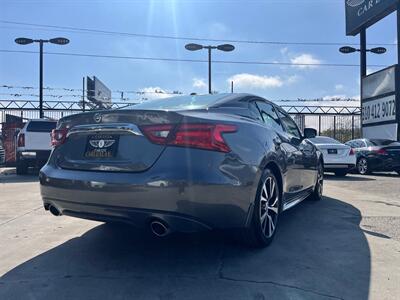 2017 Nissan Maxima Platinum   - Photo 9 - Lennox, CA 90304