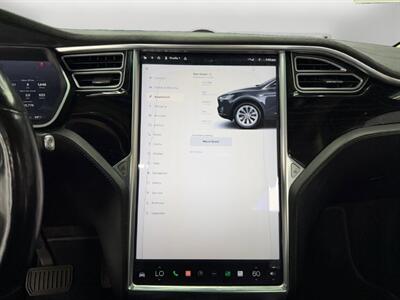 2016 Tesla Model X 90D - Photo 23 - Lennox, CA 90304