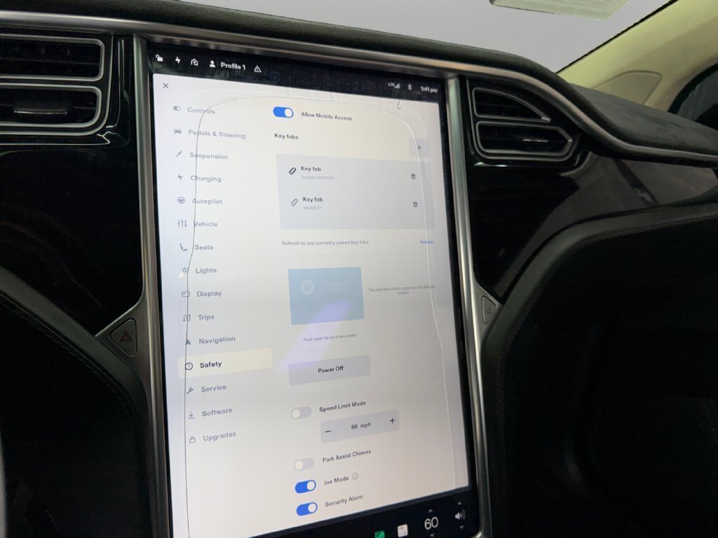 2016 Tesla Model X 90D - Photo 28 - Lennox, CA 90304