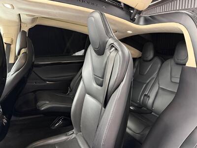 2016 Tesla Model X 90D - Photo 13 - Lennox, CA 90304