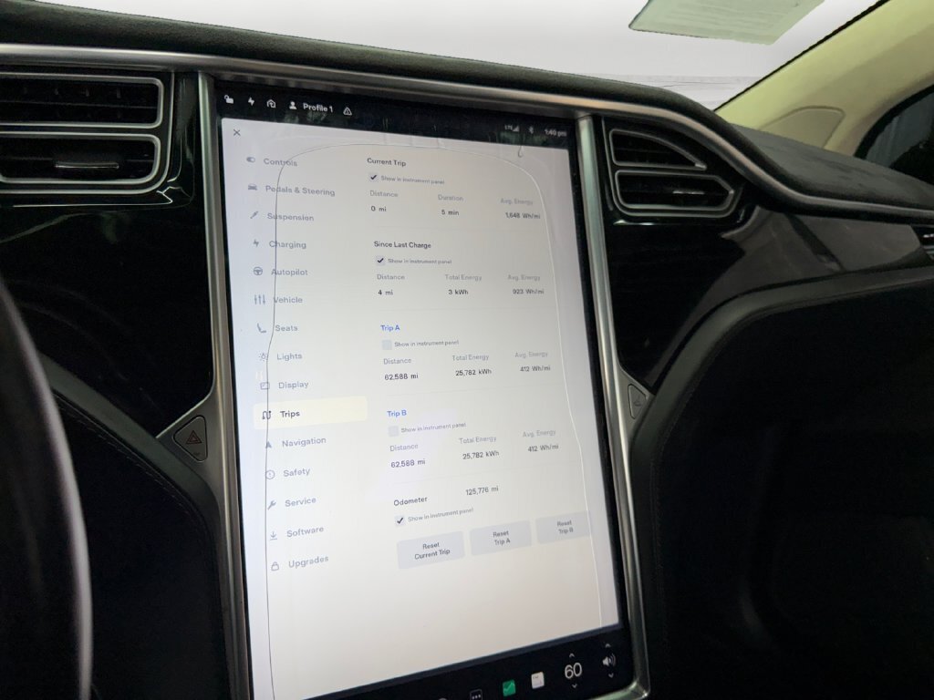 2016 Tesla Model X 90D - Photo 27 - Lennox, CA 90304