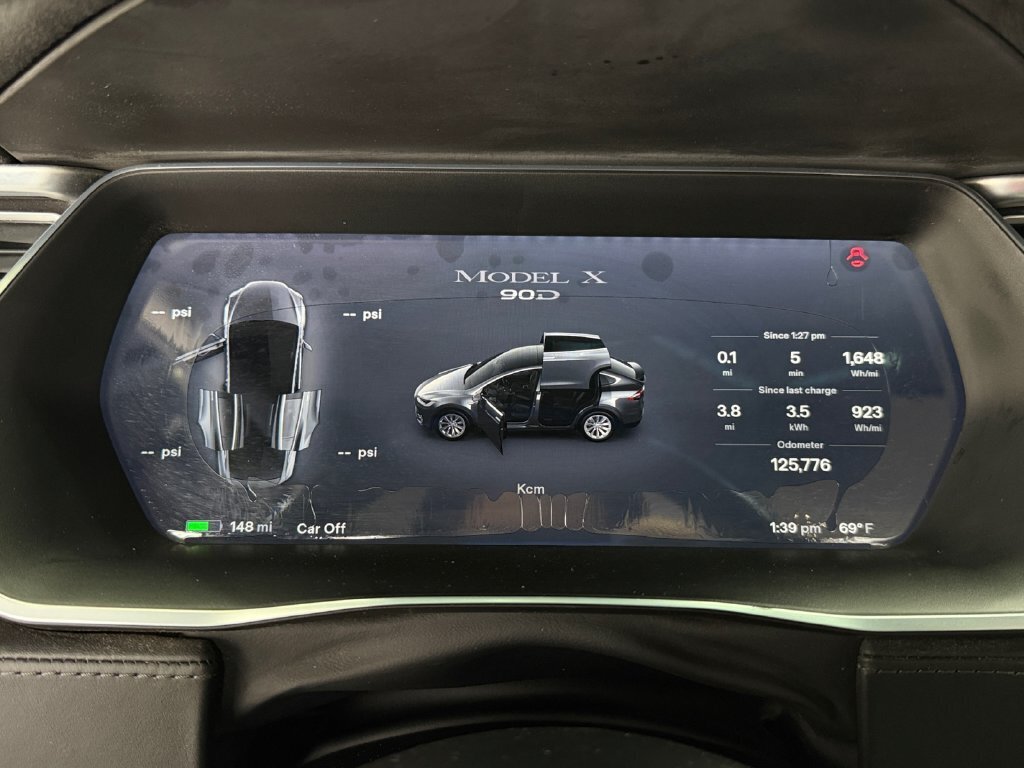 2016 Tesla Model X 90D - Photo 20 - Lennox, CA 90304