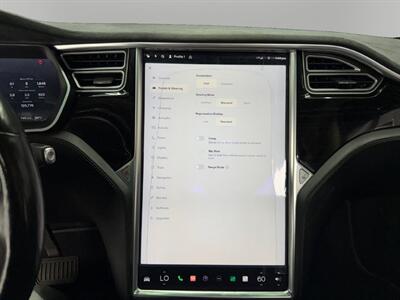 2016 Tesla Model X 90D - Photo 22 - Lennox, CA 90304