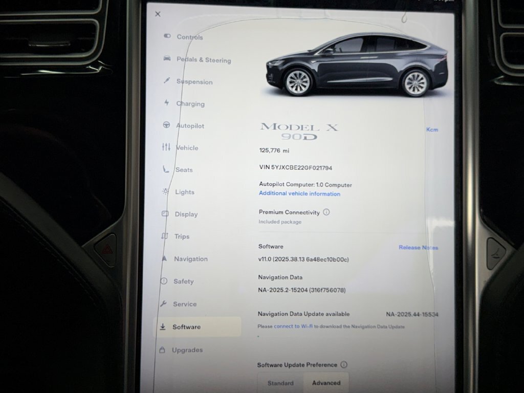 2016 Tesla Model X 90D - Photo 30 - Lennox, CA 90304