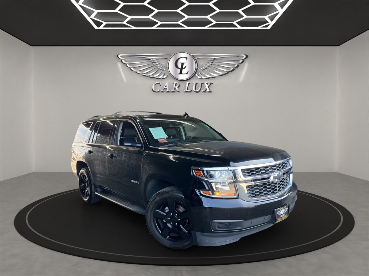 2017 Chevrolet Tahoe LT - Photo 1 - Lennox, CA 90304